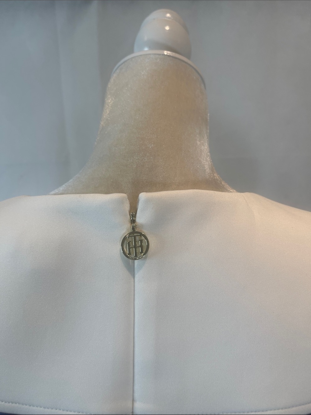 Tommy Hilfiger Blue and White Sleeveless Sheath Dress with Side Button Detail - Picture 6 of 10